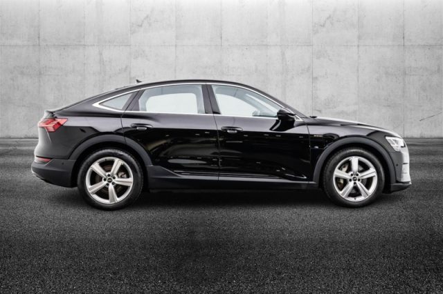 Audi e-tron SPB 50 quattro - foto 4 di 4