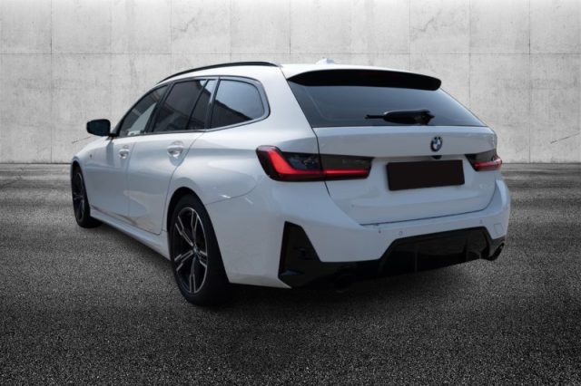 BMW 320 d 48V Touring Msport - foto 4 di 4