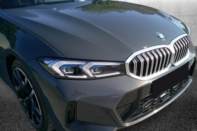BMW 320 d 48V Touring Msport - foto 3 di 4