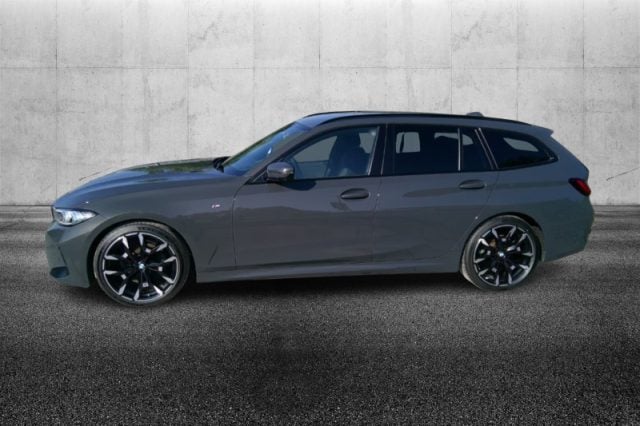 BMW 320 d 48V Touring Msport - foto 2 di 4