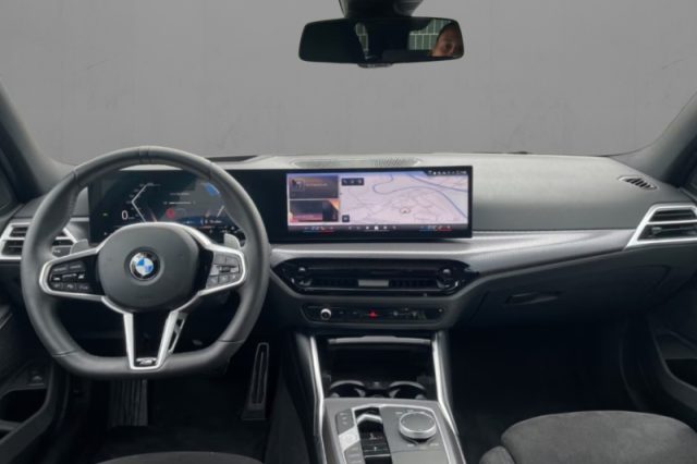 BMW 320 d 48V Touring Msport - foto 4 di 4