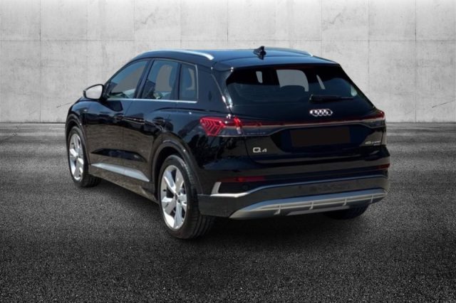 Audi Q4 e-tron Q4 45 e-tron quattro S line edition - foto 2 di 4