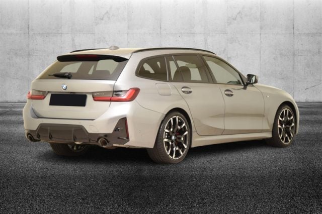 BMW 320 d 48V xDrive Touring Msport Pro - foto 3 di 4