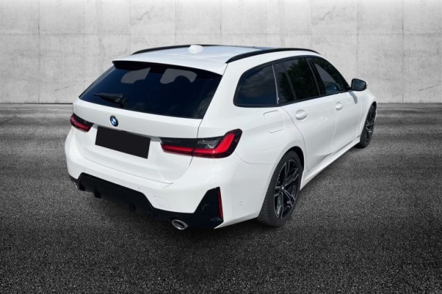 BMW 318 d 48V Touring Msport - foto 2 di 4