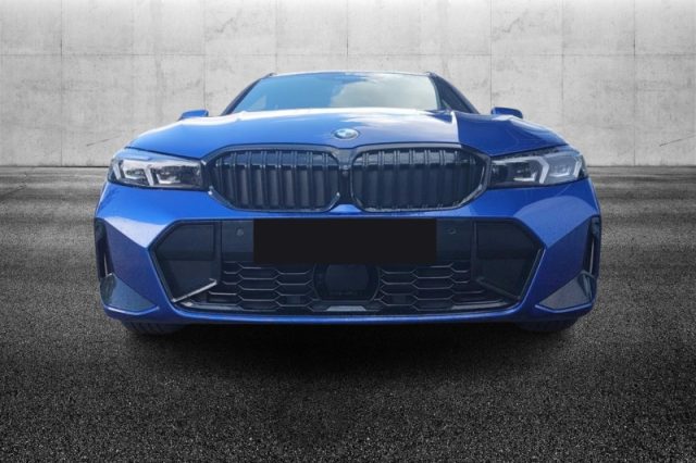 BMW 320 d 48V xDrive Touring Msport Pro - foto 4 di 4