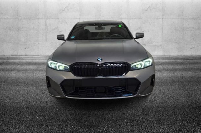 BMW 320 d 48V xDrive Msport Pro - foto 4 di 4