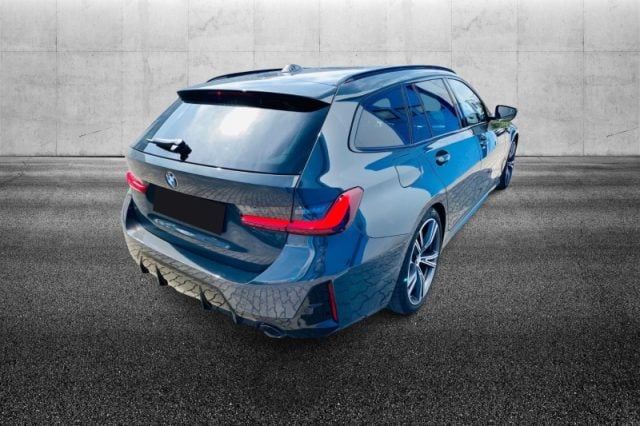 BMW 320 d 48V Touring Msport - foto 3 di 4