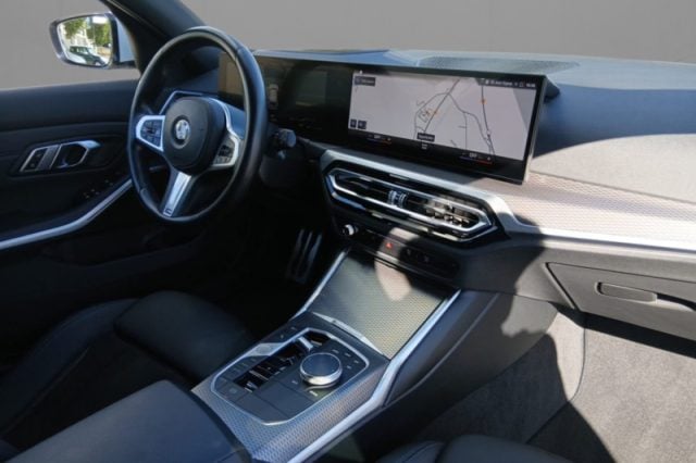 BMW 320 d 48V xDrive Touring Msport - foto 4 di 4