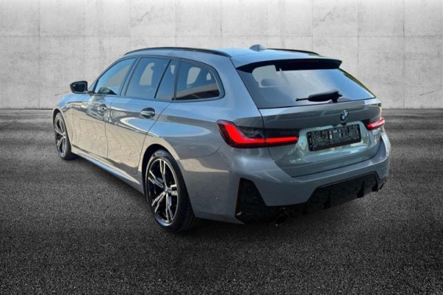 BMW 320 d 48V Touring Msport - foto 4 di 4