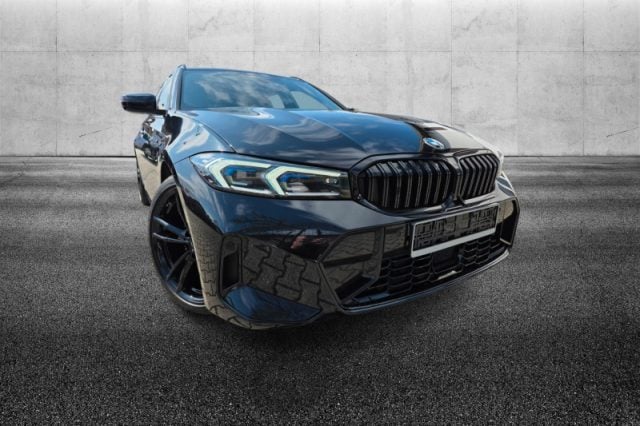 BMW 320 d 48V xDrive Touring Msport - foto 2 di 4