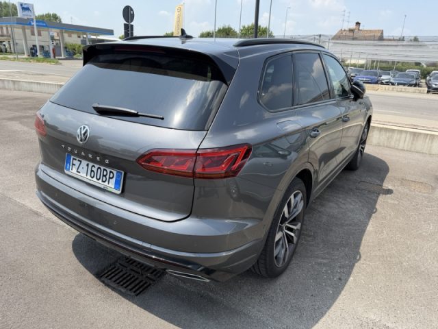 Volkswagen Touareg 3.0 V6 TDI SCR Style - foto 4 di 4
