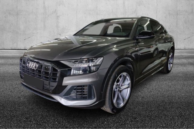 Audi Q8 50 TDI 286 CV quattro tiptronic Sport usato a PIEVE DI CENTO
