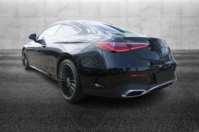 Mercedes-Benz CLE 220 d Coupé AMG Line Premium - foto 2 di 8