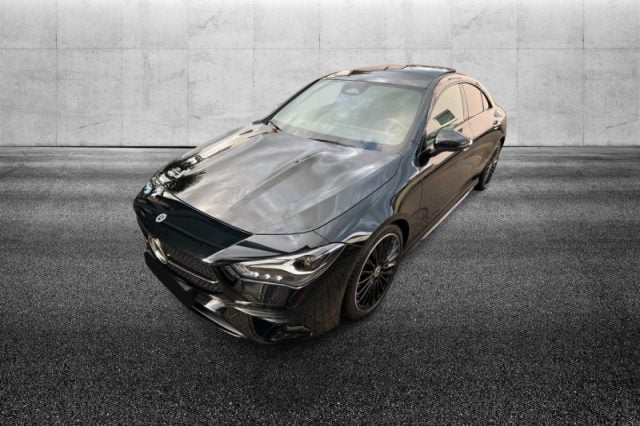 Mercedes-Benz CLA 180 Automatic AMG Line Premium, del 2025, 24.600 km, in vendita a Pieve Di Cento (BO)
