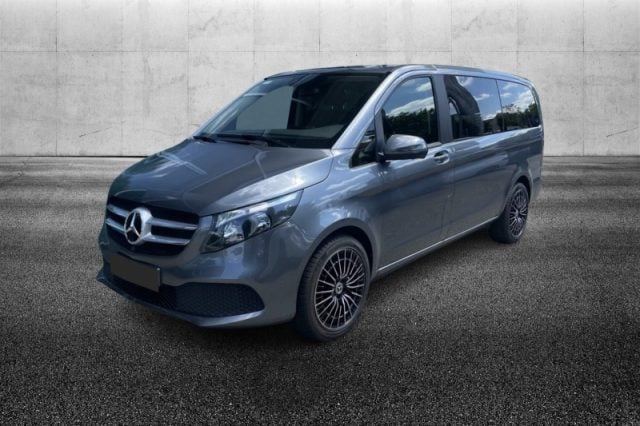 Mercedes-Benz V 250 d Automatic Executive Long, del 2023, 38.500 km, in vendita a Pieve Di Cento (BO)
