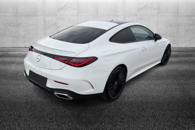 Mercedes-Benz CLE 200 Coupé AMG Line Premium - foto 2 di 4