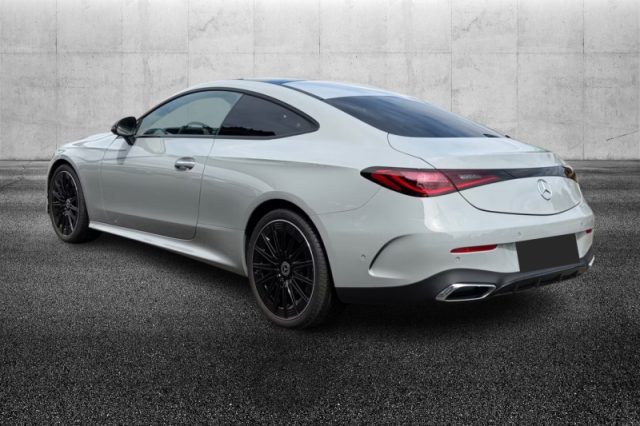 Mercedes-Benz CLE 200 Coupé AMG Line Premium - foto 4 di 4
