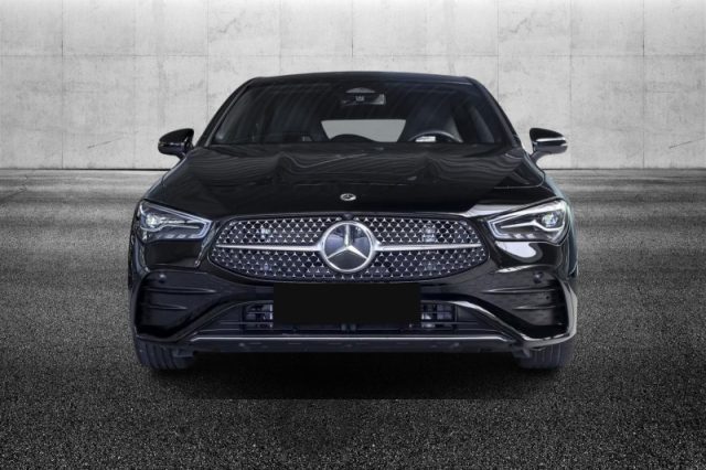 Mercedes-Benz CLA 200 Automatic Shooting Brake AMG Line Advanced Plus - foto 3 di 4