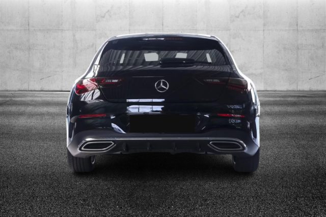 Mercedes-Benz CLA 200 Automatic Shooting Brake AMG Line Advanced Plus - foto 4 di 4