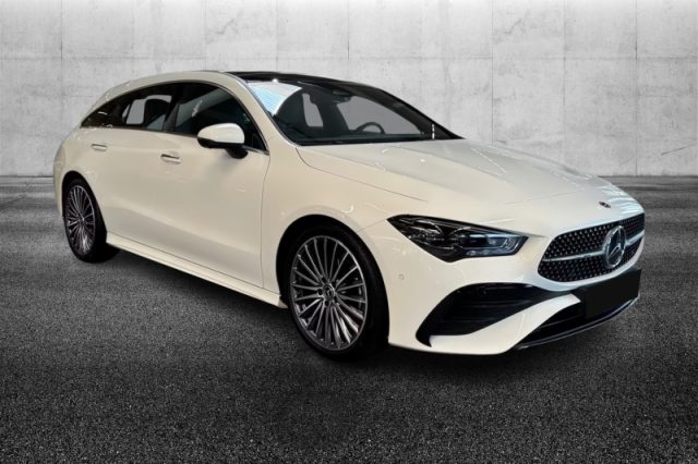 Mercedes-Benz CLA 200 Automatic Shooting Brake AMG Line Advanced Plus - foto 2 di 8