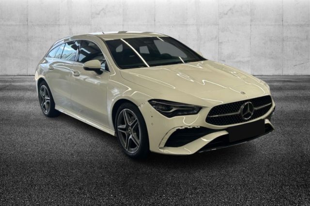 Mercedes-Benz CLA 180 Automatic Shooting Brake AMG Line Advanced Plus - foto 2 di 8