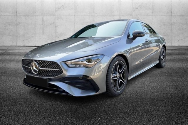 Mercedes-Benz CLA 180 Automatic AMG Line Advanced Plus, del 2024, 44.400 km, in vendita a Pieve Di Cento (BO)