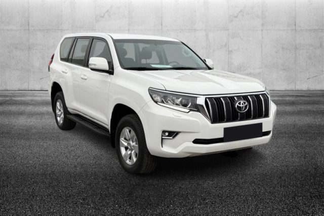 Toyota Land Cruiser 2.8 D4-D A/T 5 porte Executive - foto 2 di 8