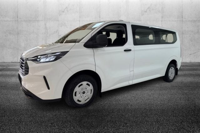 Ford Transit Custom 320 2.0 EcoBlue 136CV PL Combi Trend, del 2025, 16.999 km, in vendita a Pieve Di Cento (BO)