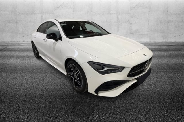 Mercedes-Benz CLA 200 d Automatic AMG Line Premium, del 2023, 67.999 km, in vendita a Pieve Di Cento (BO)