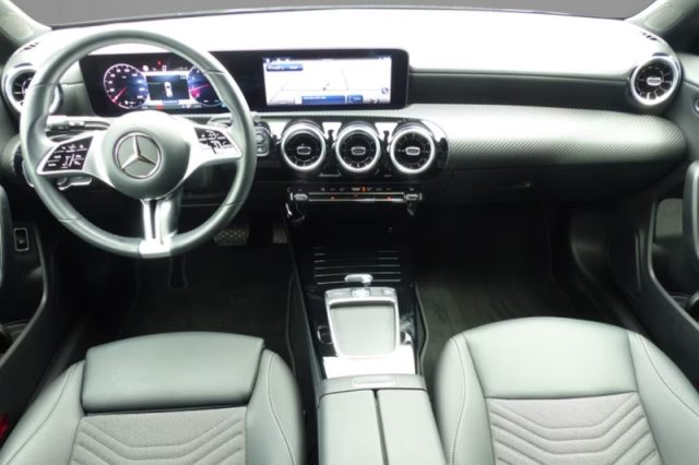 Mercedes-Benz CLA 180 Automatic Shooting Brake Progressive Advanced Plu - foto 4 di 8