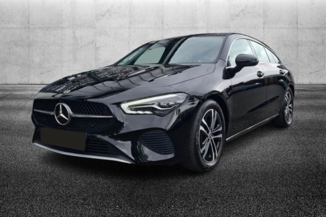 Mercedes-Benz CLA 180 Automatic Shooting Brake Progressive Advanced Plu, del 2023, 54.999 km, in vendita a Pieve Di Cento (BO)