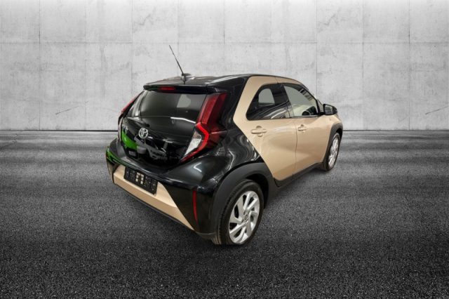 Toyota Aygo X 1.0 VVT-i 72 CV 5 porte Trend - foto 4 di 8