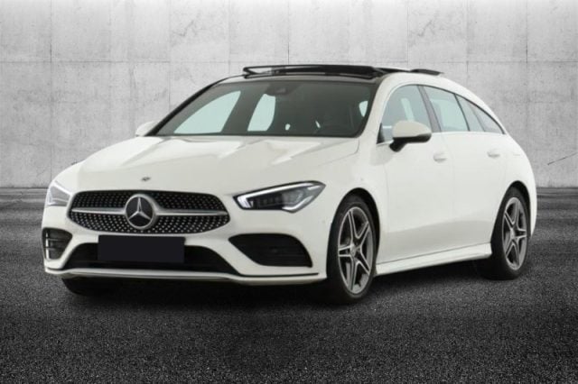 Mercedes-Benz CLA 200 d Automatic Shooting Brake Premium, del 2023, 64.500 km, in vendita a Pieve Di Cento (BO)
