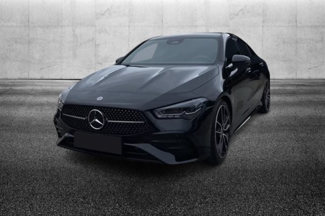 Mercedes-Benz CLA 200 d Automatic AMG Line Premium - foto 2 di 8