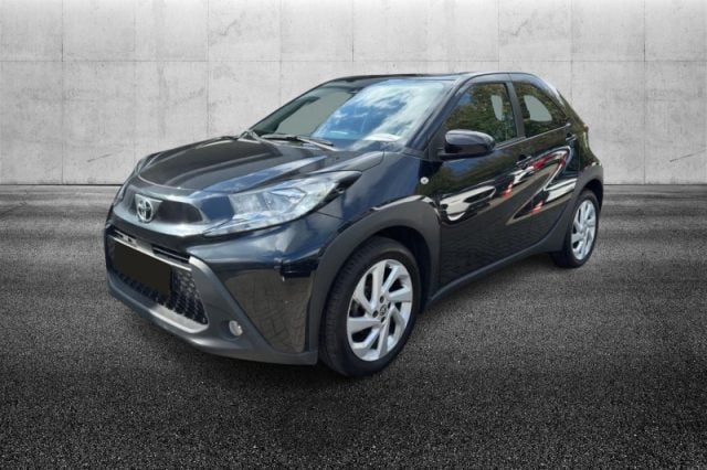 Toyota Aygo X 1.0 VVT-i 72 CV 5 porte Trend, del 2022, 37.700 km, in vendita a Pieve Di Cento (BO)
