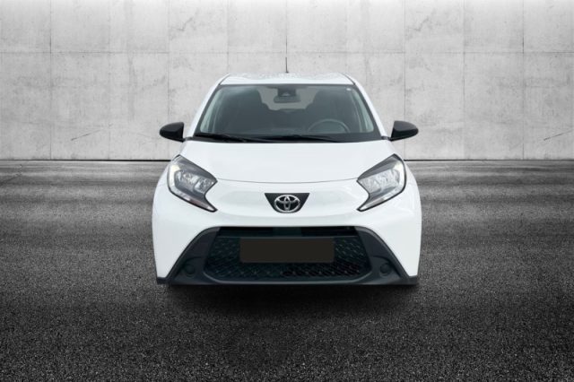 Toyota Aygo X 1.0 VVT-i 72 CV 5 porte Active - foto 4 di 8