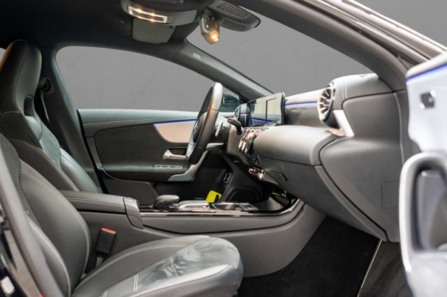 Mercedes-Benz CLA 250 e hybrid EQ Shooting Brake Premium - foto 4 di 8