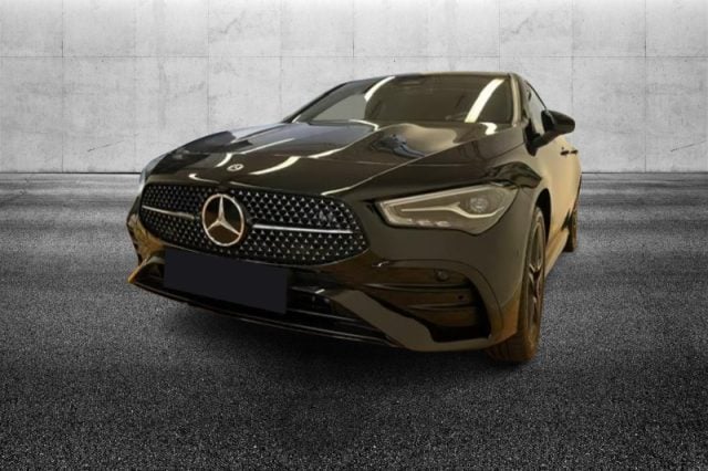 Mercedes-Benz CLA 250 e hybrid EQ Shooting Brake AMG Line Premium - foto 2 di 7