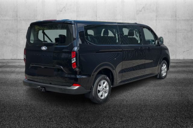 Ford Tourneo Custom 320 2.0 EcoBlue 136CV PC Titanium - foto 3 di 4
