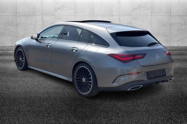 Mercedes-Benz CLA 200 d Automatic Shooting Brake AMG Line Premium - foto 4 di 8