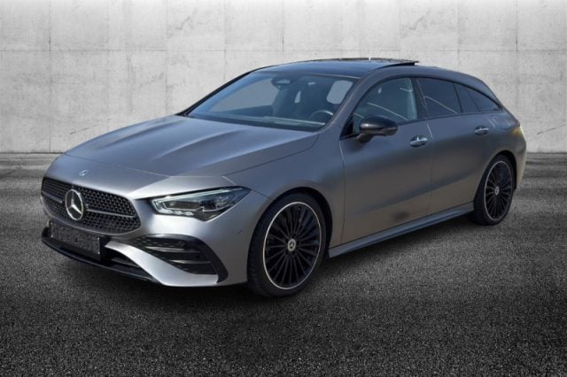 Mercedes-Benz CLA 200 d Automatic Shooting Brake AMG Line Premium, del 2024, 69.999 km, in vendita a Pieve Di Cento (BO)