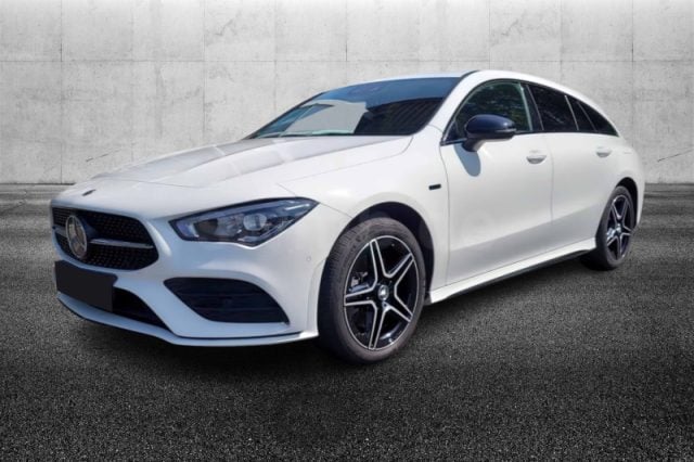 Mercedes-Benz CLA 250 e hybrid EQ Shooting Brake Premium, del 2021, 59.999 km, in vendita a Pieve Di Cento (BO)
