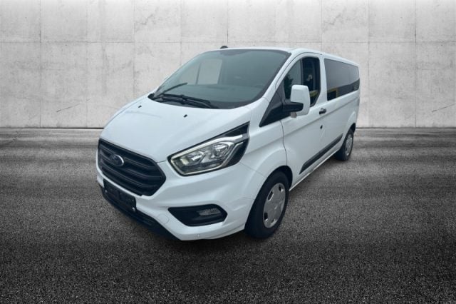 Ford Transit Custom 320 2.0 EcoBlue PL Combi Trend, del 2020, 59.999 km, in vendita a Pieve Di Cento (BO)