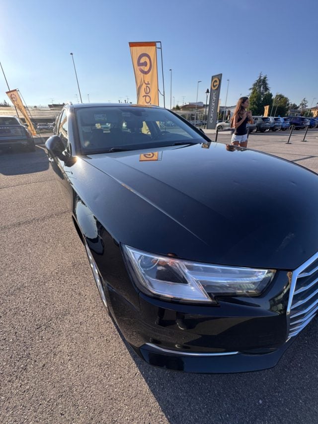 Audi A4 Avant 2.0 TDI 122 CV S tronic Business - foto 3 di 8