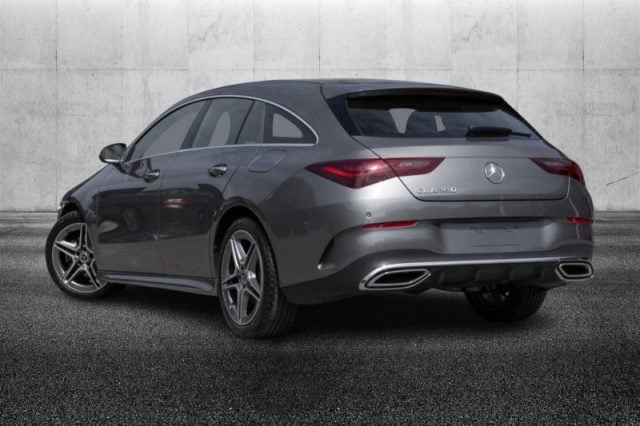 Mercedes-Benz CLA 180 Automatic Shooting Brake AMG Line Advanced Plus, del 2025, 21.999 km, in vendita a Pieve Di Cento (BO)