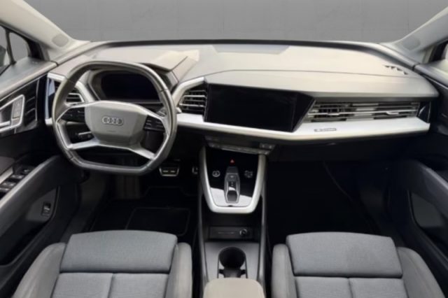 Audi Q4 e-tron Q4 40 e-tron S line edition - foto 4 di 8