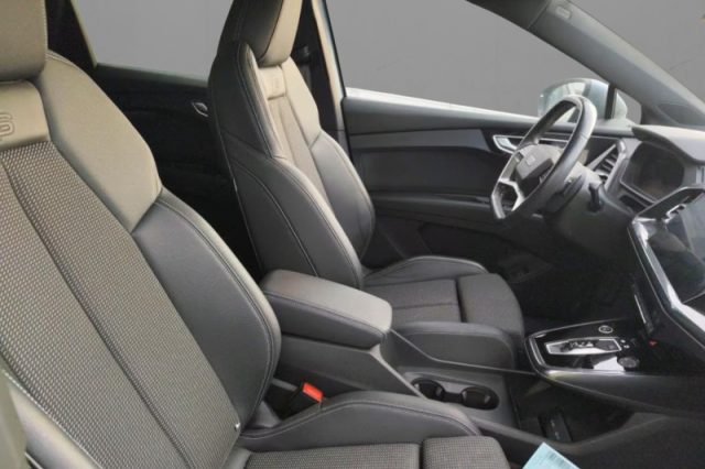 Audi Q4 e-tron Q4 40 e-tron S line edition - foto 4 di 5
