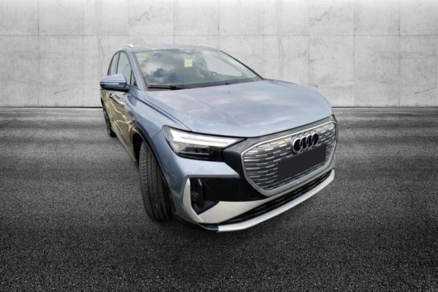Audi Q4 e-tron Q4 40 e-tron S line edition - foto 2 di 5
