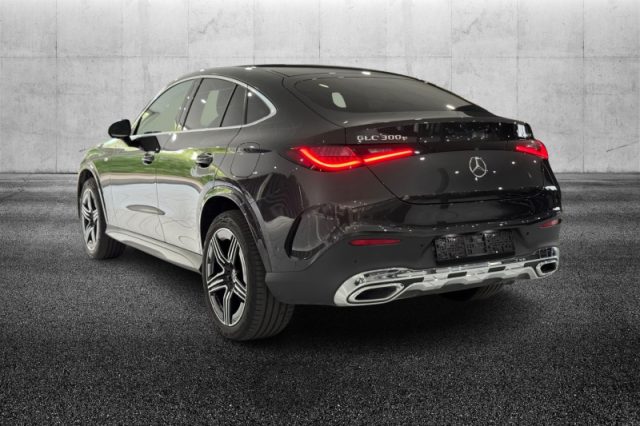 Mercedes-Benz GLC 300 e hybrid EQ 4Matic AMG Line Premium - foto 3 di 8
