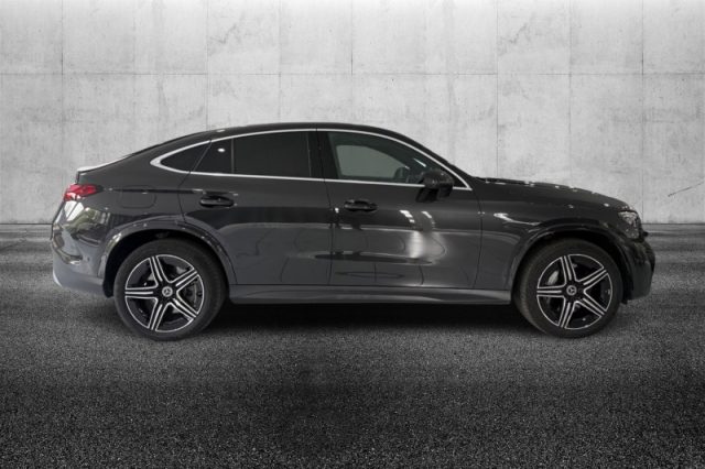 Mercedes-Benz GLC 300 e hybrid EQ 4Matic AMG Line Premium - foto 4 di 8